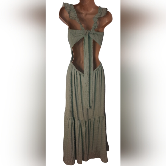 Lush Backless Green Dress - Picture 2 of 12